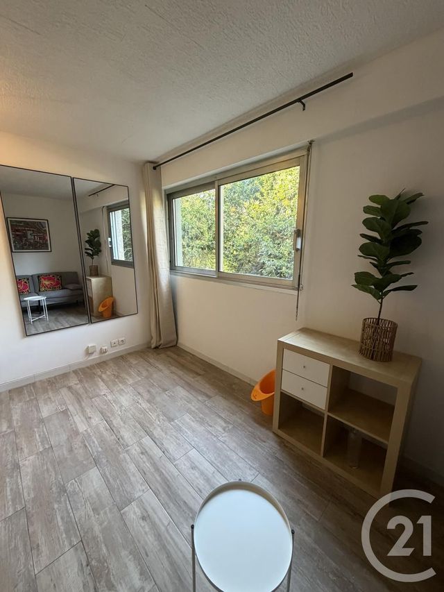 Appartement Studio à vendre - 1 pièce - 18.68 m2 - AIX EN PROVENCE - 13 - PROVENCE-ALPES-COTE-D-AZUR - Century 21 Les Allées