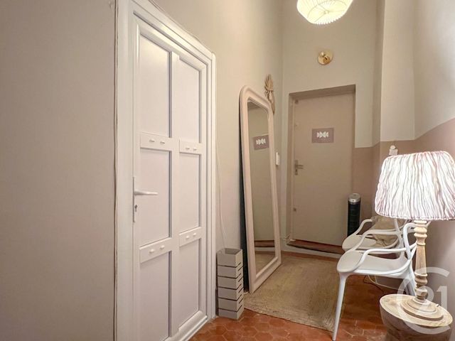 Appartement T1 à vendre - 1 pièce - 28.0 m2 - AIX EN PROVENCE - 13 - PROVENCE-ALPES-COTE-D-AZUR - Century 21 Les Allées