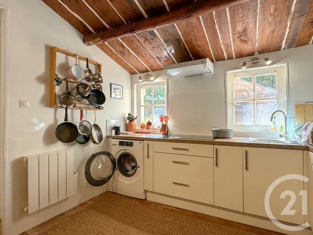 Appartement T3 à louer - 3 pièces - 60.0 m2 - LE THOLONET - 13 - PROVENCE-ALPES-COTE-D-AZUR - Century 21 Les Allées