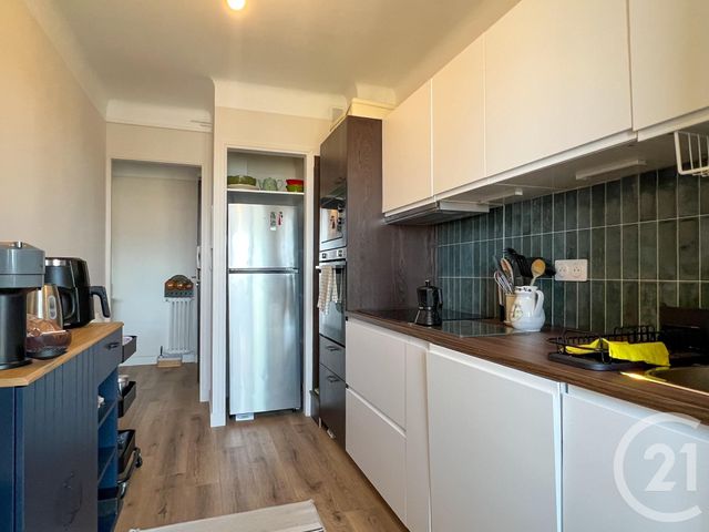 Appartement T3 à louer - 3 pièces - 66.35 m2 - AIX EN PROVENCE - 13 - PROVENCE-ALPES-COTE-D-AZUR - Century 21 Les Allées