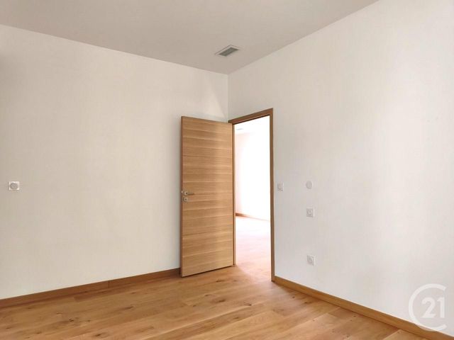 Appartement T3 à vendre - 3 pièces - 71.6 m2 - AIX EN PROVENCE - 13 - PROVENCE-ALPES-COTE-D-AZUR - Century 21 Les Allées