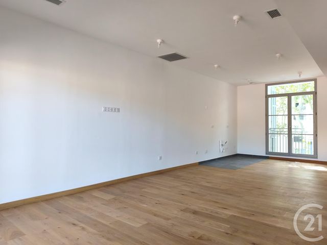 Appartement T3 à vendre - 3 pièces - 71.6 m2 - AIX EN PROVENCE - 13 - PROVENCE-ALPES-COTE-D-AZUR - Century 21 Les Allées