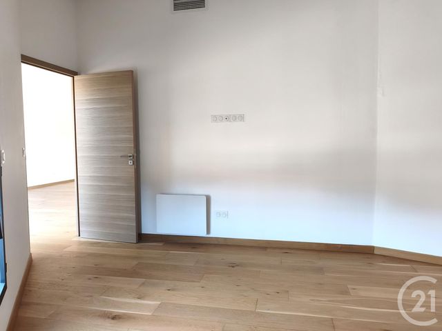 Appartement T3 à vendre - 3 pièces - 80.2 m2 - AIX EN PROVENCE - 13 - PROVENCE-ALPES-COTE-D-AZUR - Century 21 Les Allées