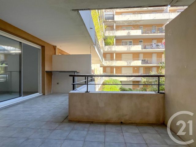 Appartement T2 à vendre - 2 pièces - 48.69 m2 - AIX EN PROVENCE - 13 - PROVENCE-ALPES-COTE-D-AZUR - Century 21 Les Allées