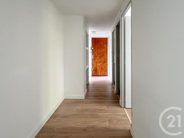 Appartement T4 à louer - 4 pièces - 68.27 m2 - AIX EN PROVENCE - 13 - PROVENCE-ALPES-COTE-D-AZUR - Century 21 Les Allées