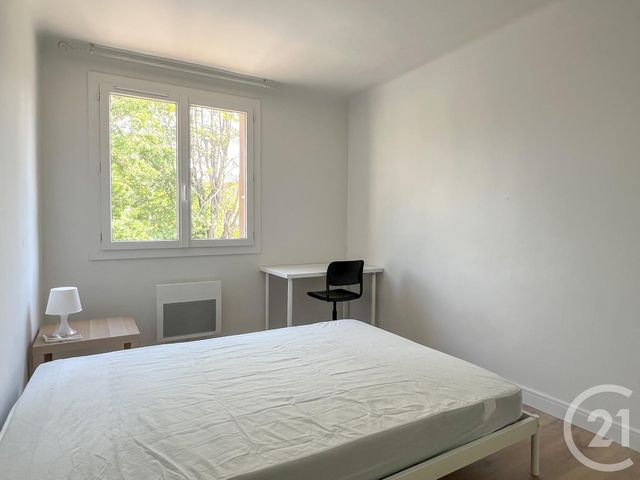 Appartement T4 à louer - 4 pièces - 68.27 m2 - AIX EN PROVENCE - 13 - PROVENCE-ALPES-COTE-D-AZUR - Century 21 Les Allées
