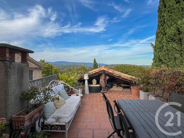 maison à vendre - 6 pièces - 174.0 m2 - ST ESTEVE JANSON - 13 - PROVENCE-ALPES-COTE-D-AZUR - Century 21 Les Allées