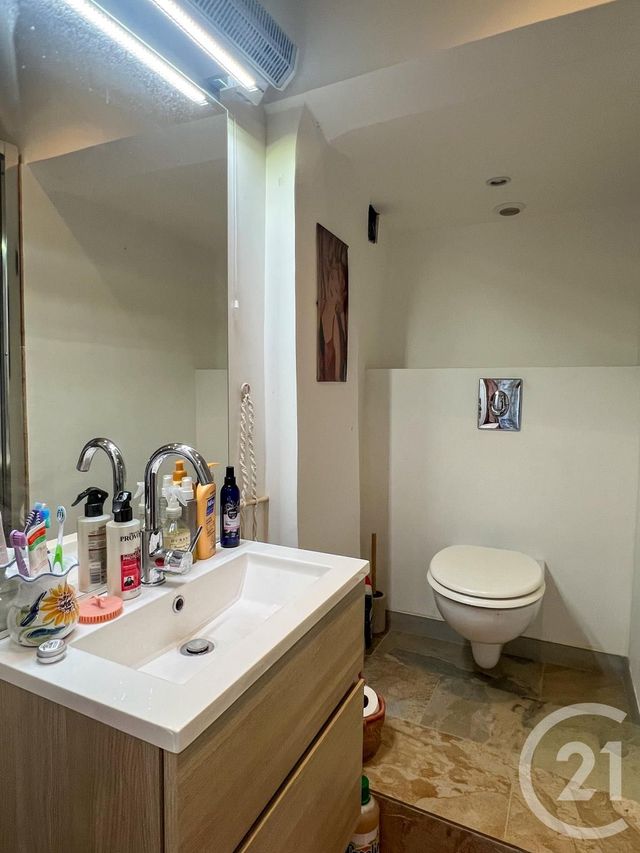 maison à vendre - 6 pièces - 174.0 m2 - ST ESTEVE JANSON - 13 - PROVENCE-ALPES-COTE-D-AZUR - Century 21 Les Allées